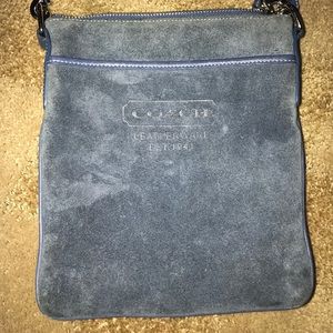 🎄Navy Suede Coach Crossbody Bag